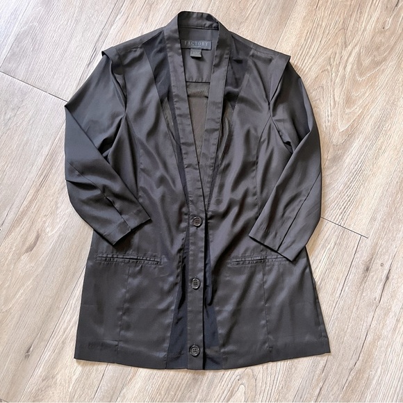 Factory Mesh Panel Lightweight Blazer​ - Picture 1 of 8